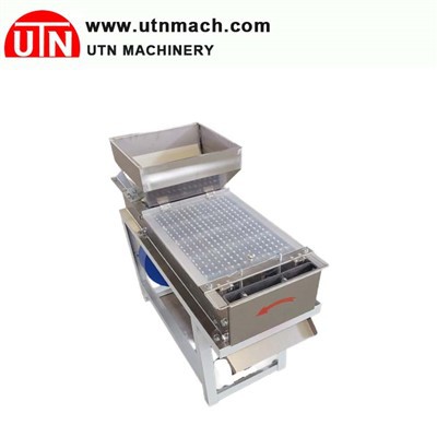 Stroj za ljuštenje kikirikija